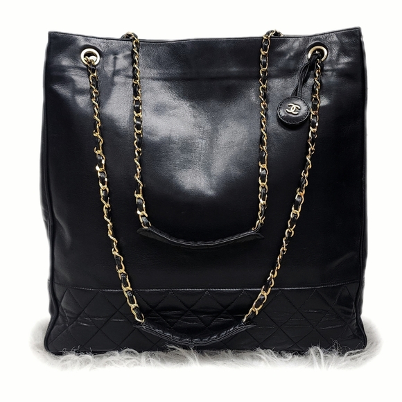 ✨ Chanel Vintage Black Leather Tote – Timeless Elegance ✨ - Picture 1 of 16